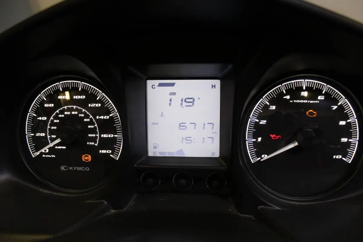 Kymco X-Town 300i City (2021 - 25) (3)