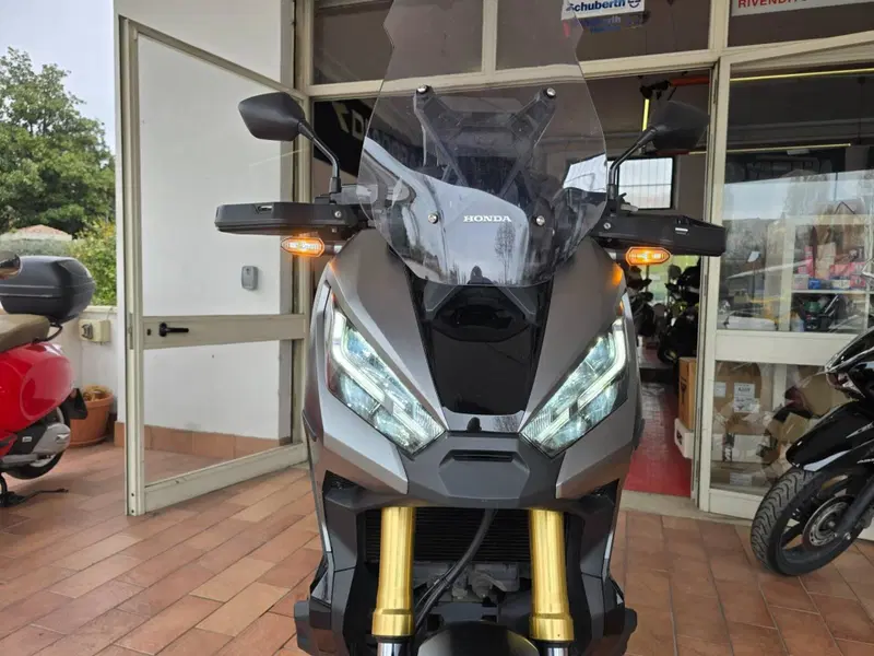 Honda X-ADV 750 DCT (2021 - 24) (6)