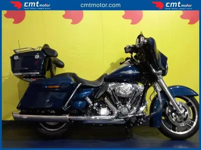Harley-Davidson 1690 Street Glide (2011 - 13) - FLHX usata