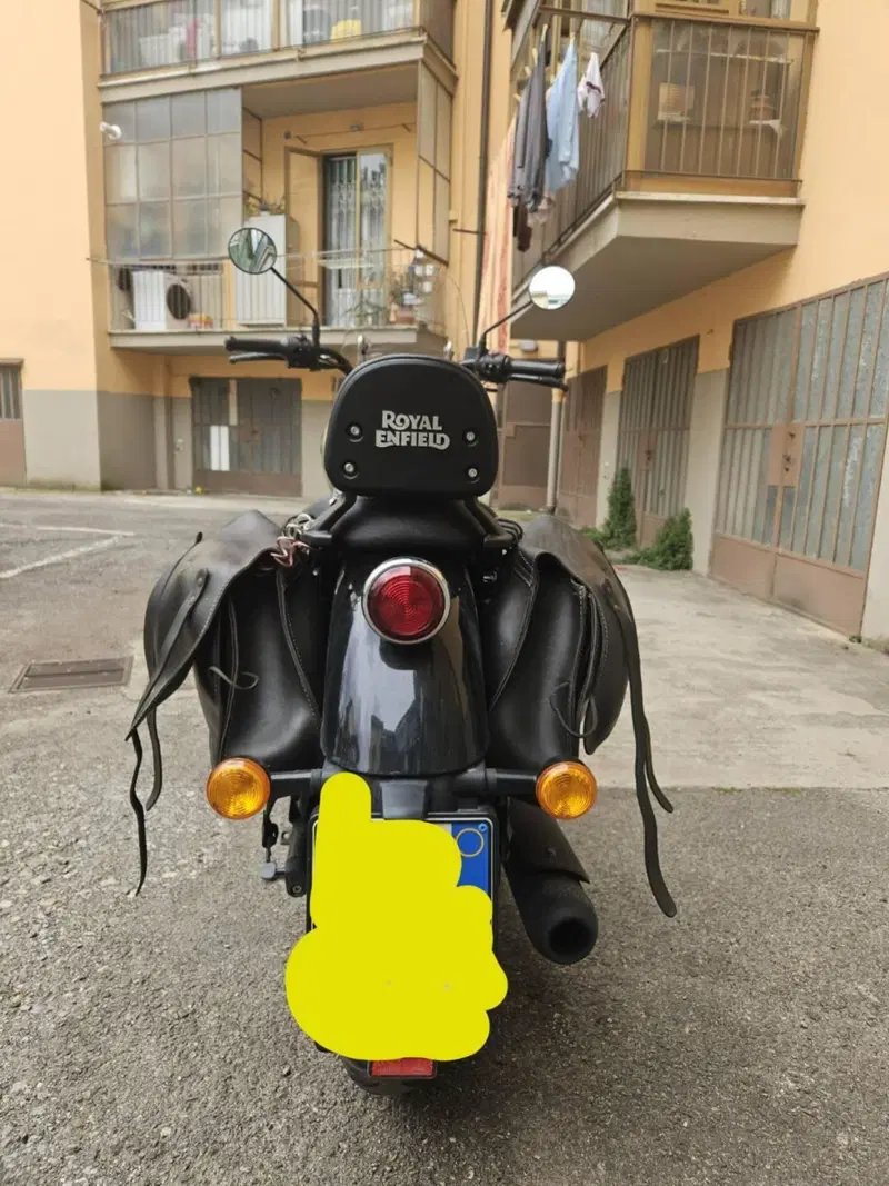 Royal Enfield Meteor 350 (2021 - 26) (3)