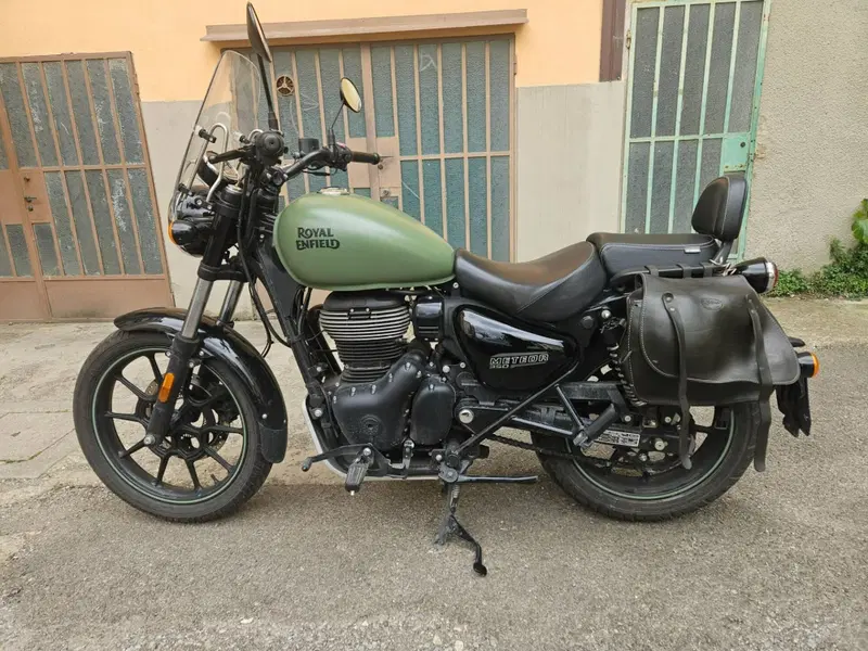 Royal Enfield Meteor 350 (2021 - 26) (10)