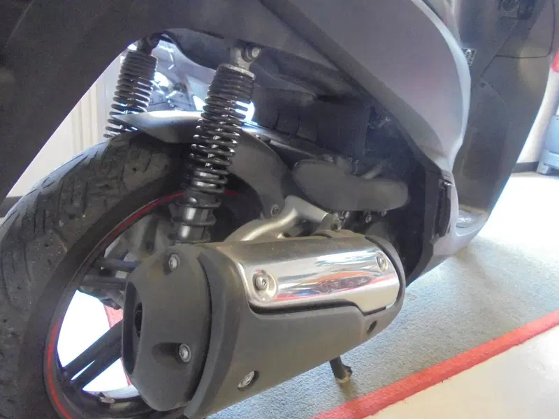 Honda SH 300 i Sport ABS (2018 - 20) (7)