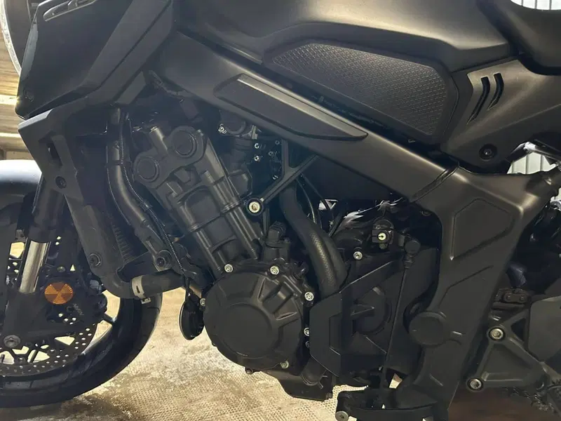 Honda CB 650 R (2021 - 23) (7)