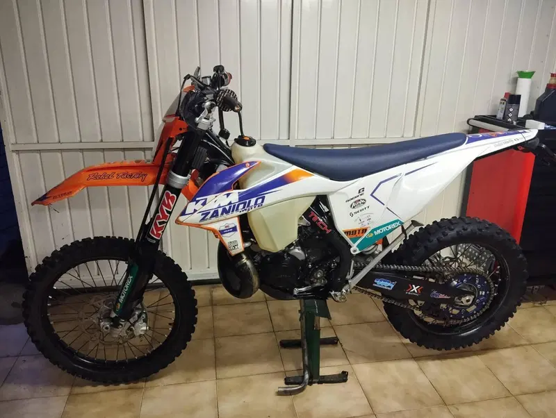 KTM 300 EXC E TPI (2021) (7)