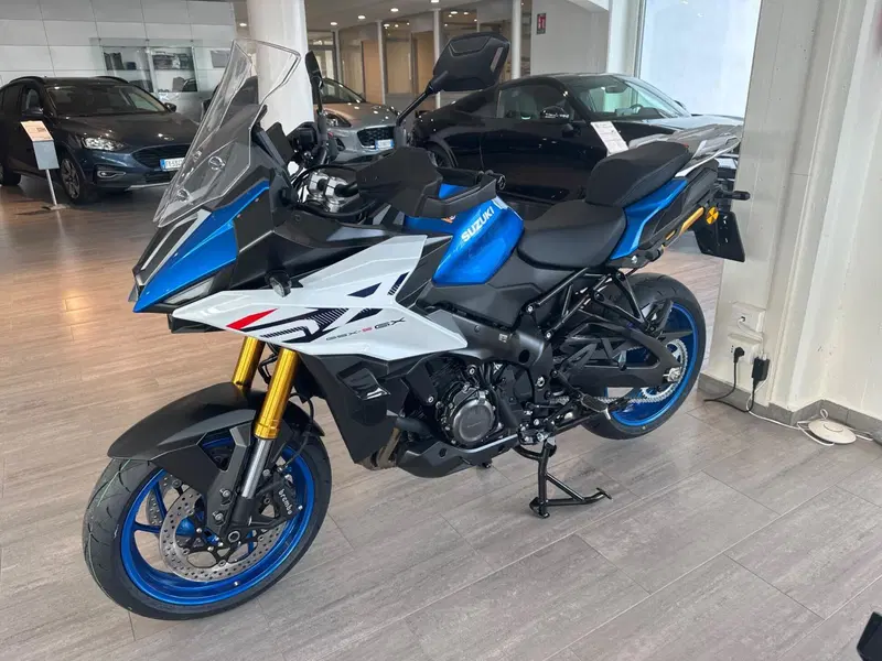 Suzuki GSX-S1000GX (2024 - 26) (3)