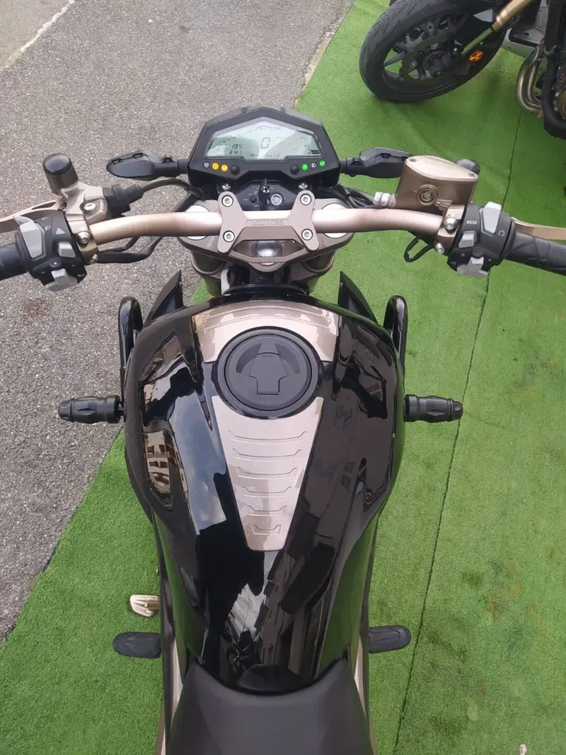Zontes ZT125-G1 (2020 - 26) (8)