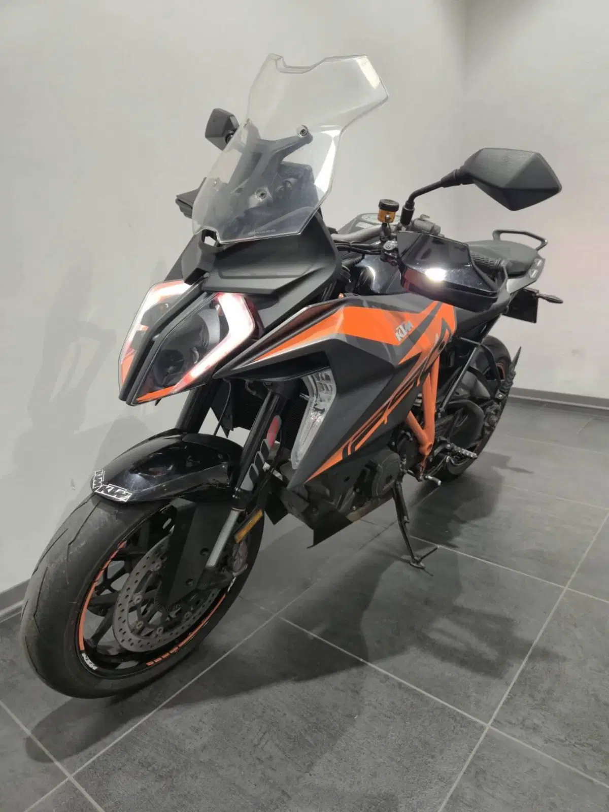 KTM 1290 Super Duke GT (2019 - 20) (3)