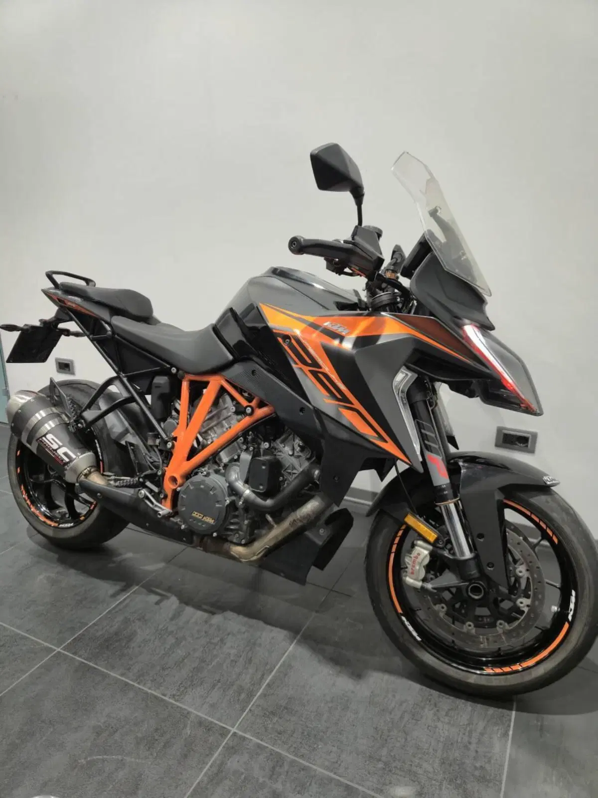 KTM 1290 Super Duke GT (2019 - 20) (6)