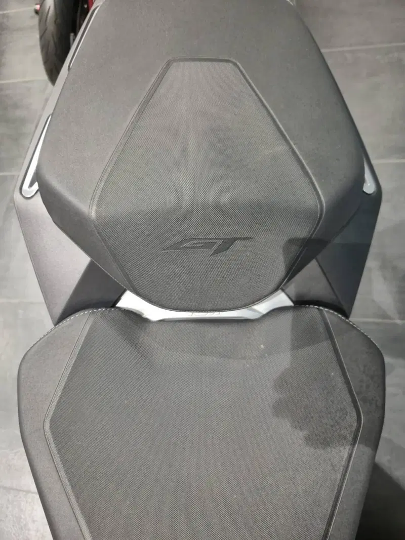 KTM 1290 Super Duke GT (2019 - 20) (13)
