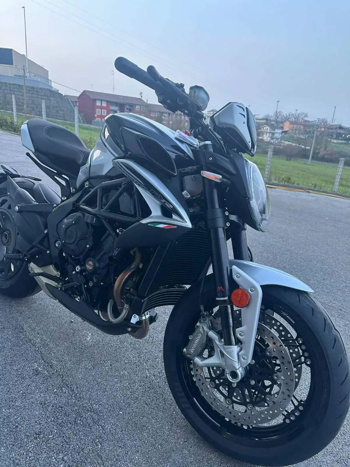 MV Agusta Dragster 800 RR Ottantesimo (2025 - 26) (6)