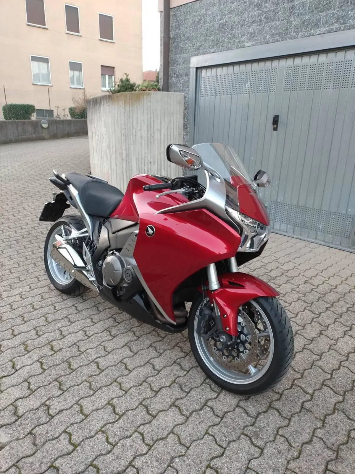 Honda VFR 1200 F ABS (2009 - 16) (3)