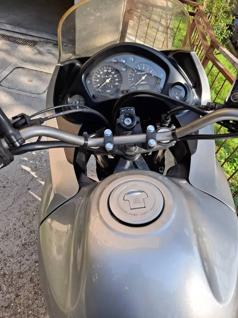Honda Transalp XL 650V (2000 - 04) (10)