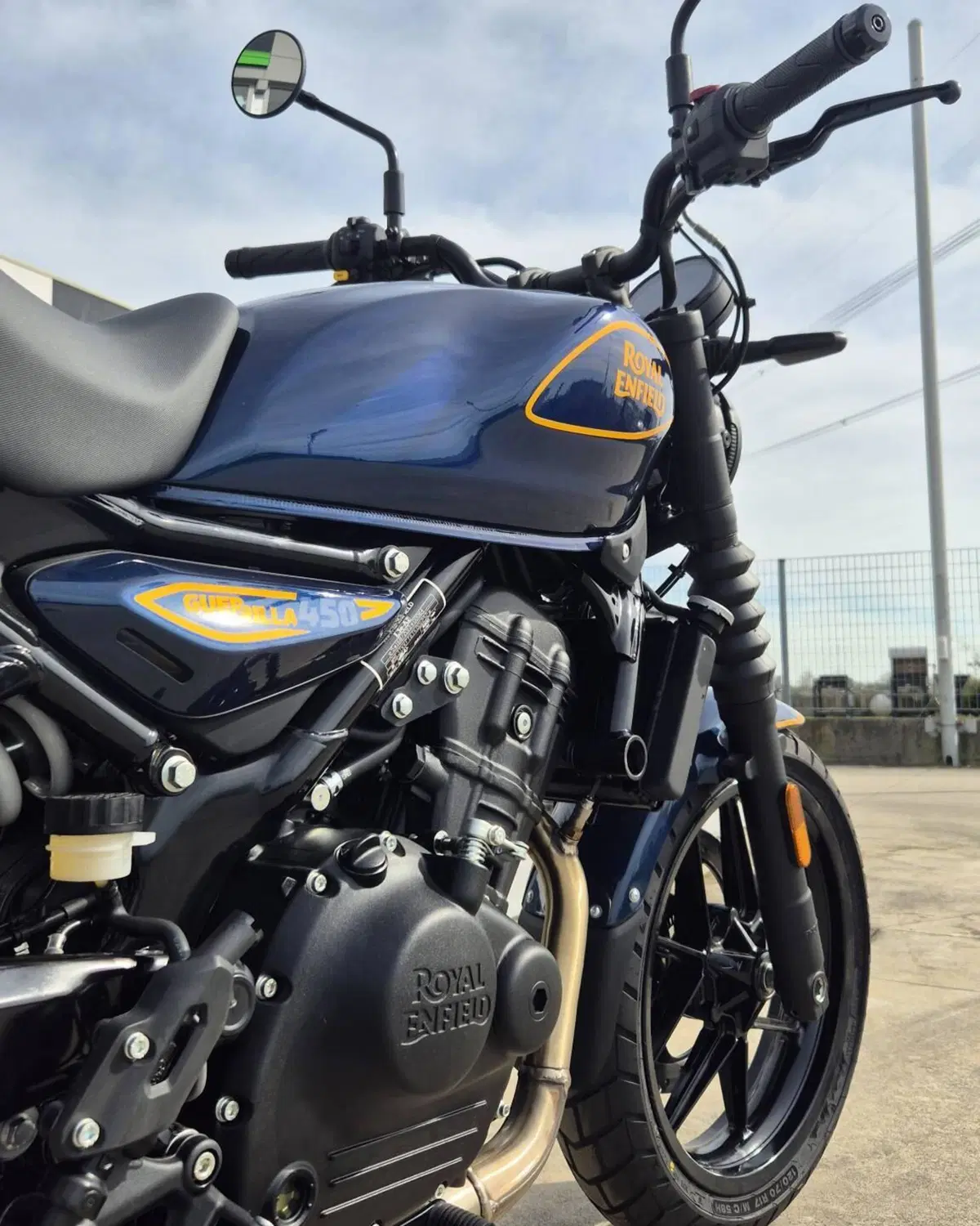 Royal Enfield Guerrilla 450 (2024 - 26) (6)