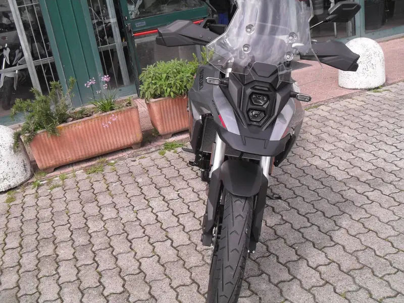 Suzuki V-Strom 800SE (2025 - 26) (4)