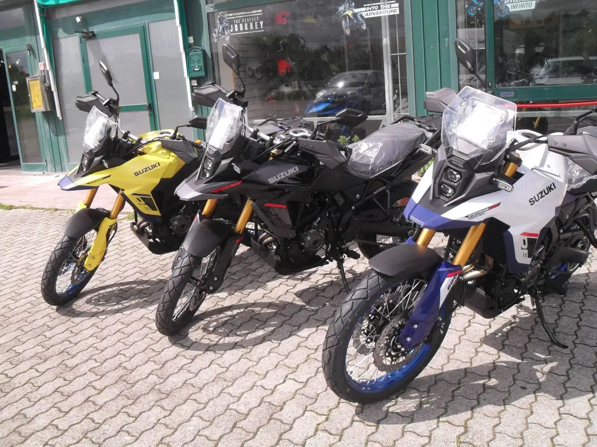 Suzuki V-Strom 800DE (2025 - 26)