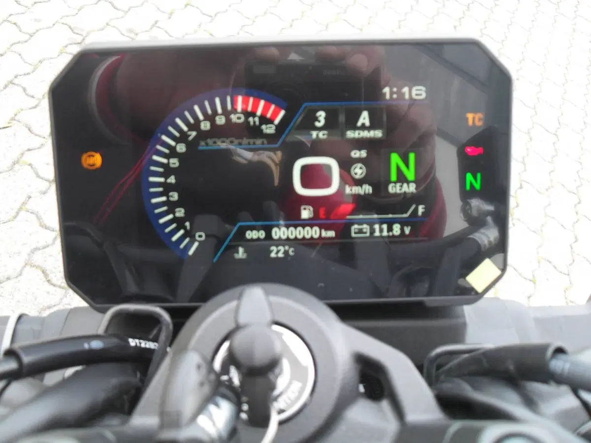 Suzuki GSX-8T (2025 - 26) (4)