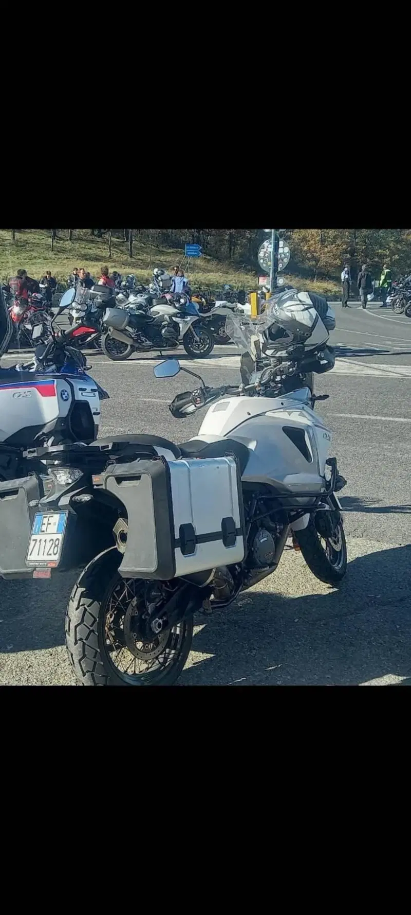 KTM 1290 Super Adventure T (2017) (3)