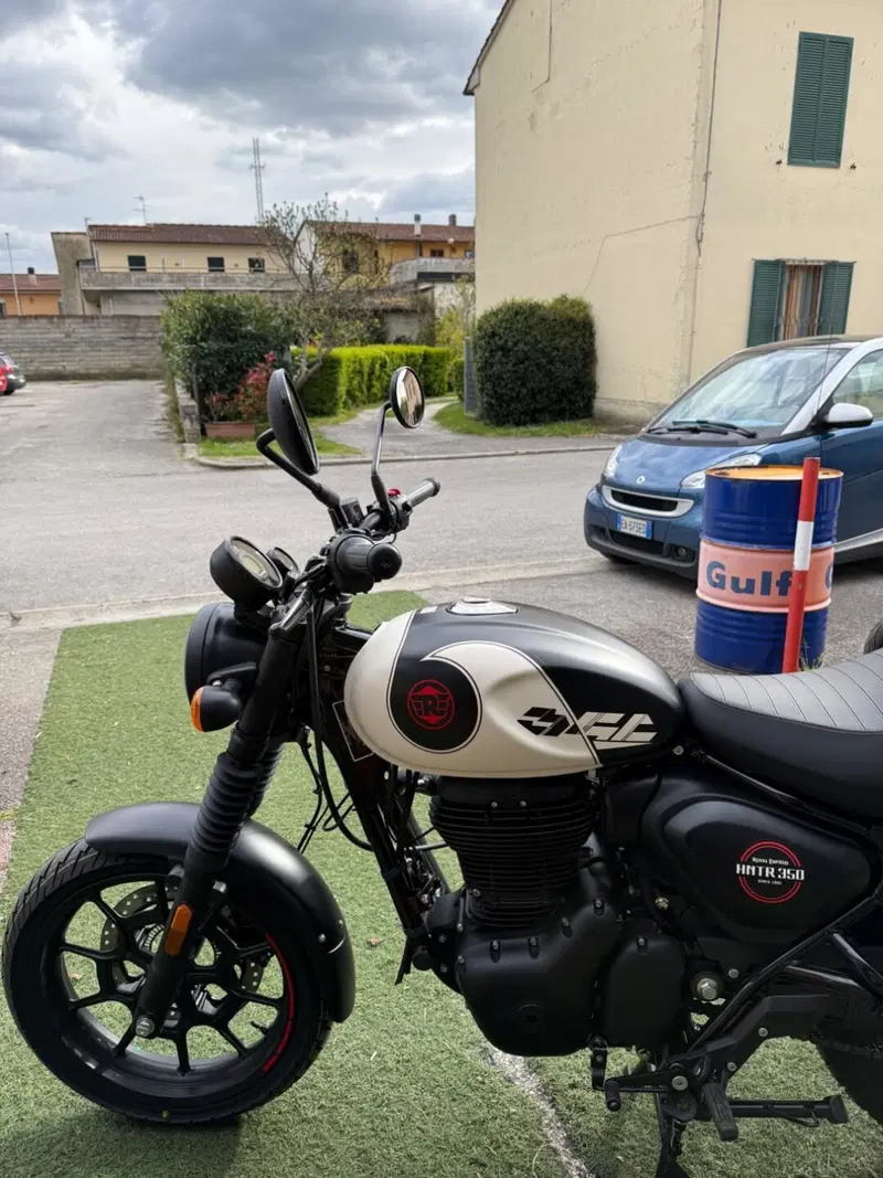Royal Enfield HNTR 350 (2022 - 26) (11)
