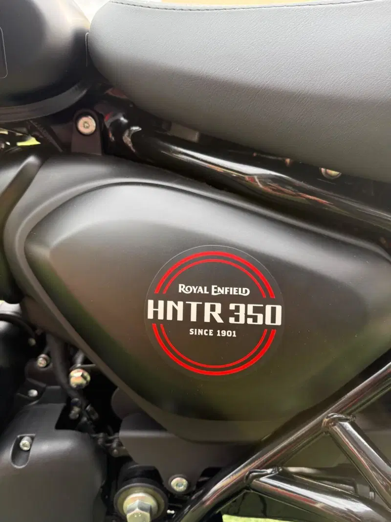 Royal Enfield HNTR 350 (2022 - 26) (12)