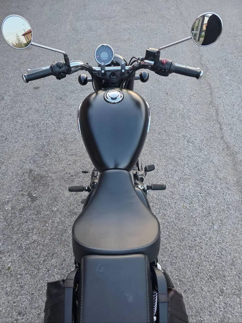 Royal Enfield Meteor 350 (2021 - 26) (3)