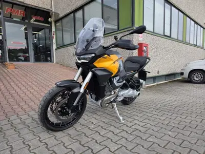 Moto Guzzi Stelvio (2024 - 26) usata