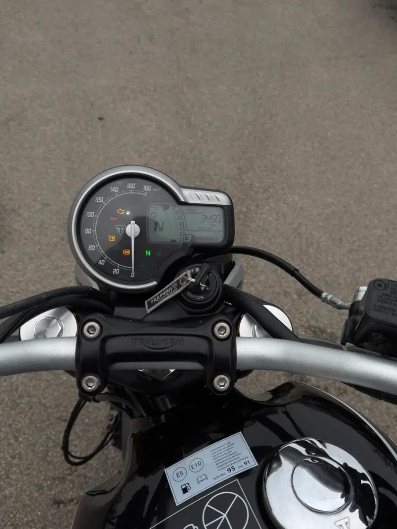 Triumph Speed 400 (2024 - 26) (4)