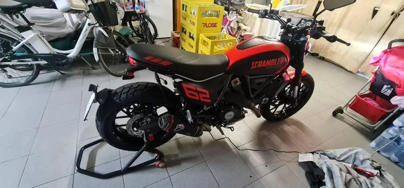 Ducati Scrambler 800 Full Throttle (2023 - 24) (4)