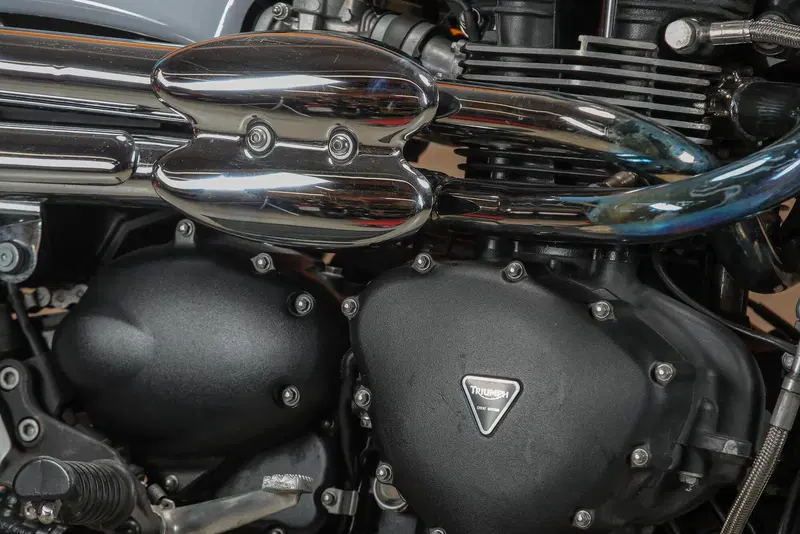 Triumph Scrambler (2006 - 17) (4)