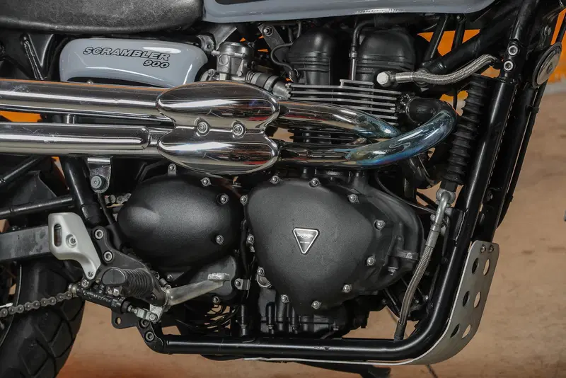 Triumph Scrambler (2006 - 17) (5)