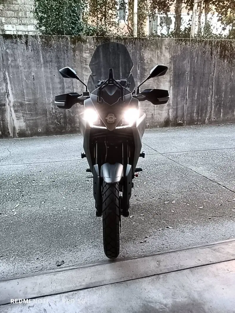 Moto Morini X-Cape 650 (2021 - 26) (2)