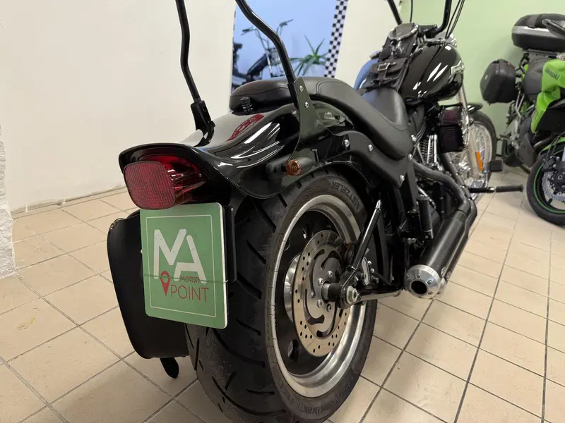 Harley-Davidson 1584 Night Train (2006 - 07) - FXSTB (4)