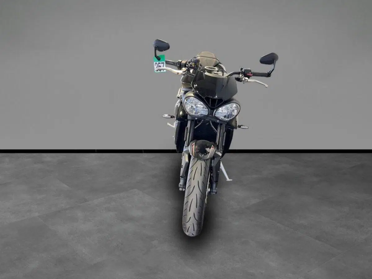Triumph Street Triple R (2017 - 20) (3)