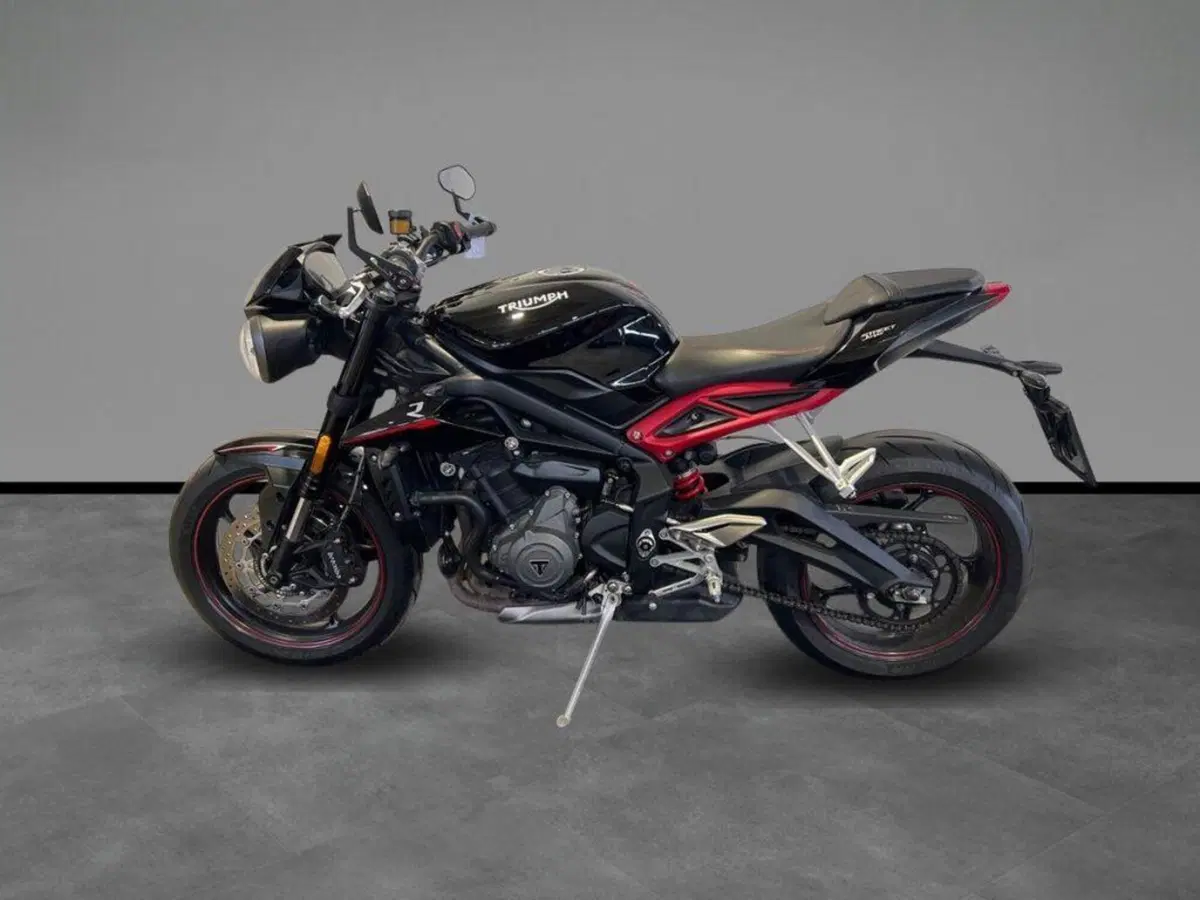 Triumph Street Triple R (2017 - 20) (2)