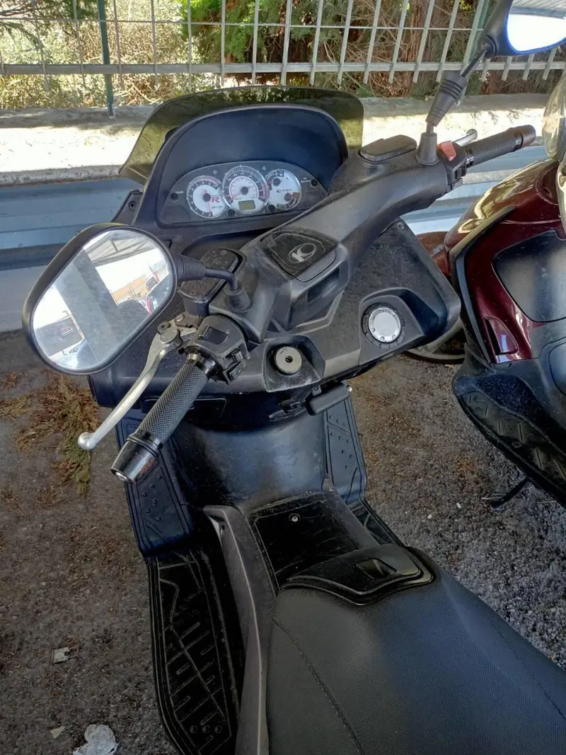 Kymco Xciting 500i R (2007 - 14) (3)