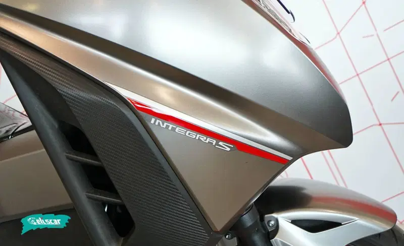 Honda Integra 750 DCT (2016 - 17) (10)