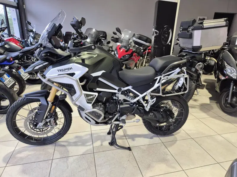 Triumph Tiger 1200 Rally Explorer (2024 - 26) (5)