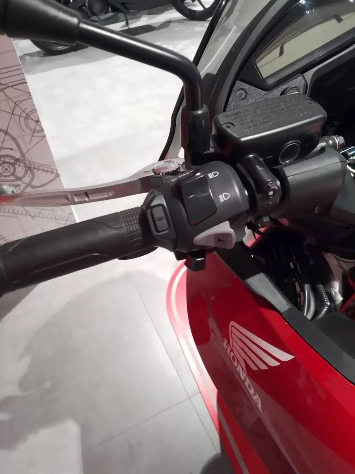 Honda Crossrunner ABS (2010 - 14) (4)