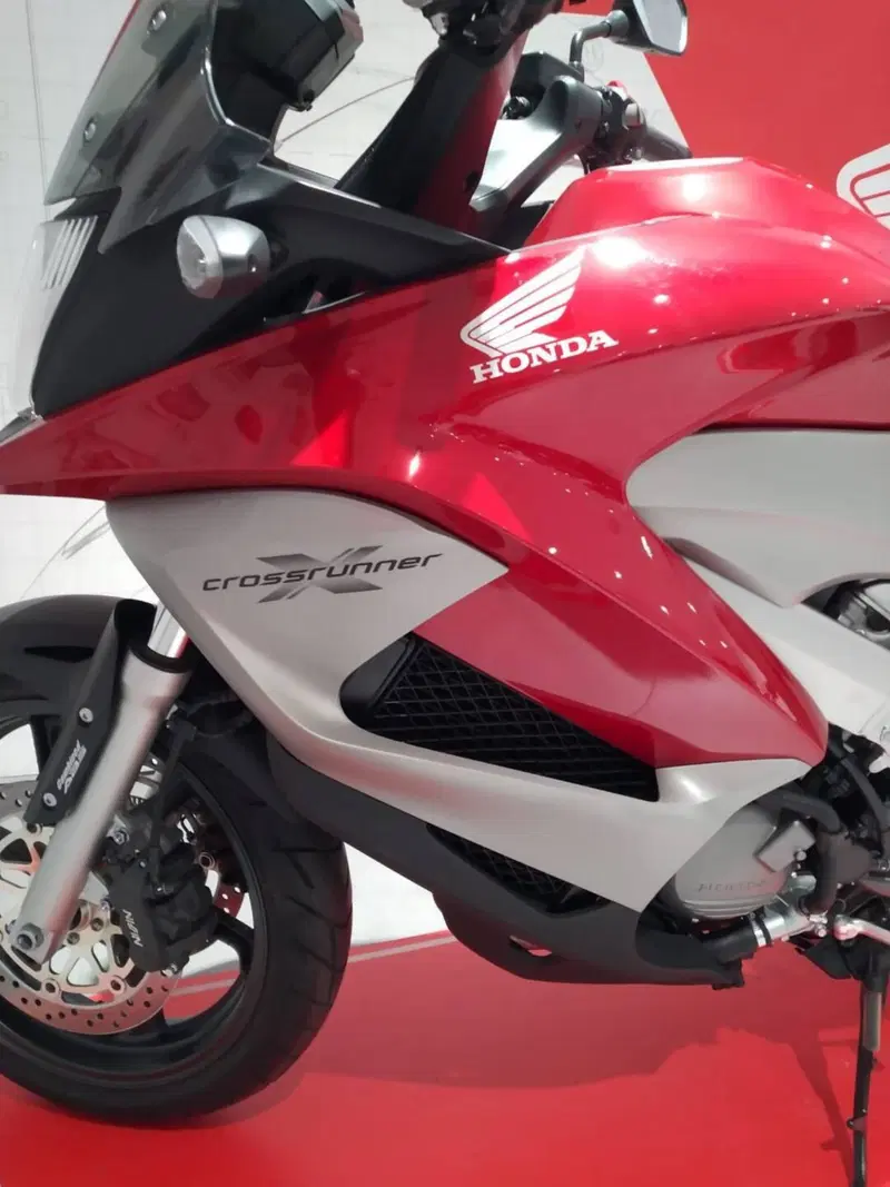 Honda Crossrunner ABS (2010 - 14) (14)