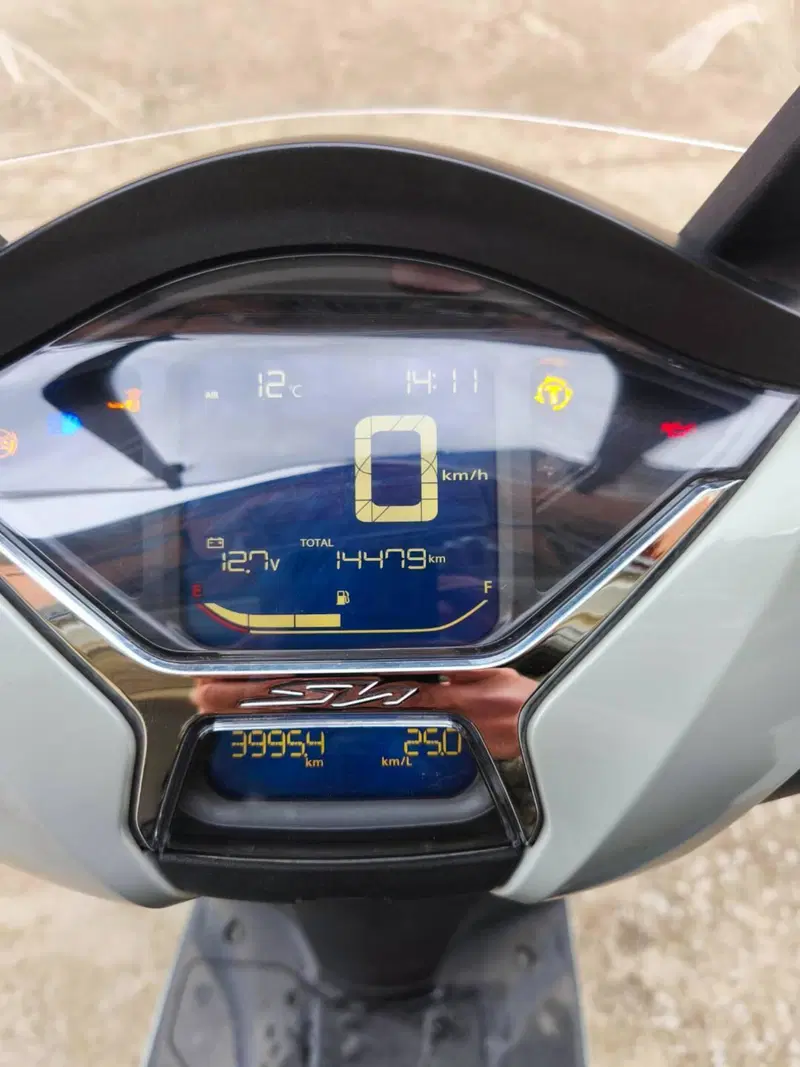 Honda SH 350 Sport (2021 - 24) (5)