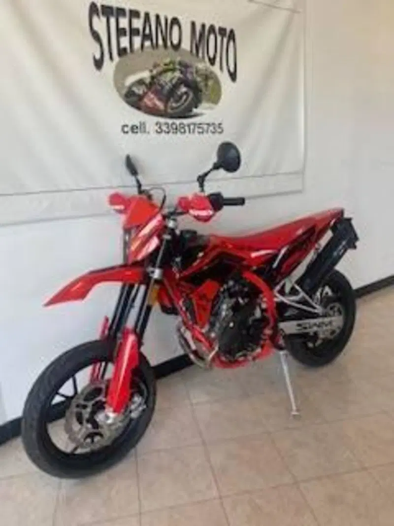 Swm SM 125 R (2025 - 26) (2)