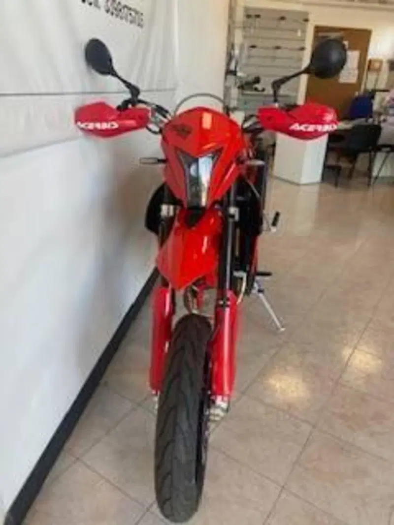 Swm SM 125 R (2025 - 26) (4)