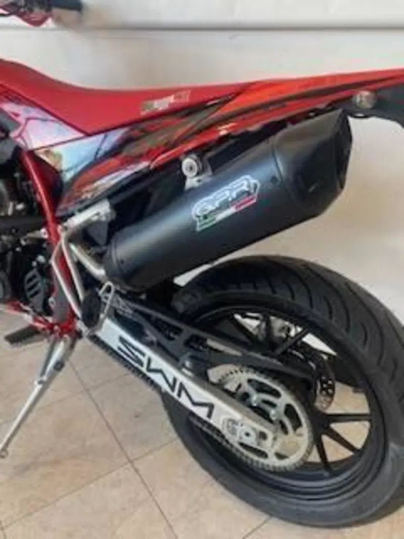 Swm SM 125 R (2025 - 26) (7)