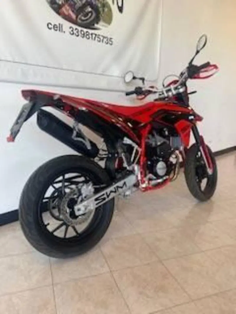 Swm SM 125 R (2025 - 26) (11)