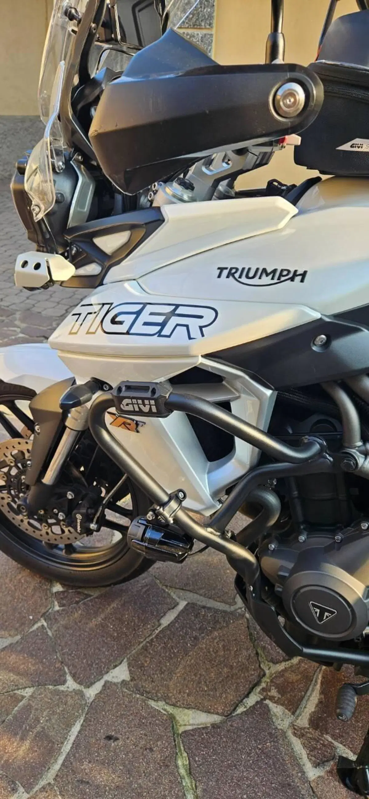 Triumph Tiger 800 XRt (2018 - 20) (6)