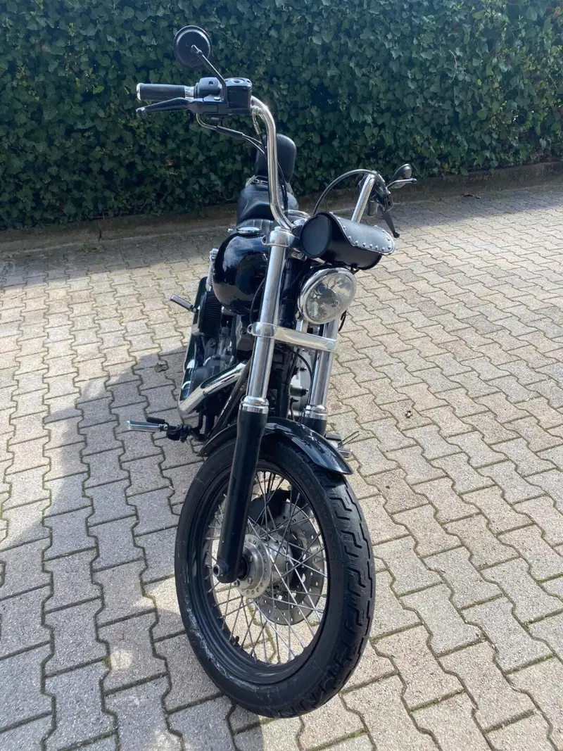 Harley-Davidson 1584 Street Bob (2008 - 15) - FXDB (5)