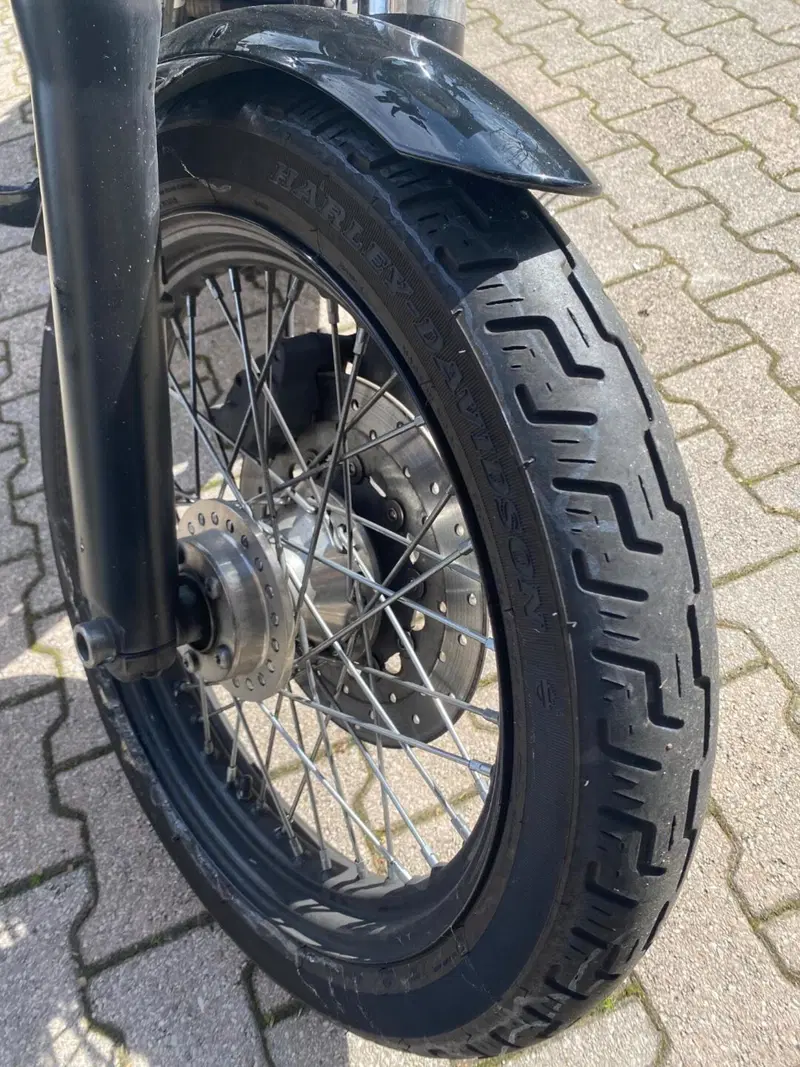 Harley-Davidson 1584 Street Bob (2008 - 15) - FXDB (6)