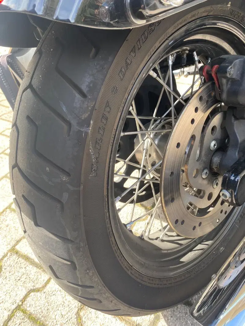 Harley-Davidson 1584 Street Bob (2008 - 15) - FXDB (7)