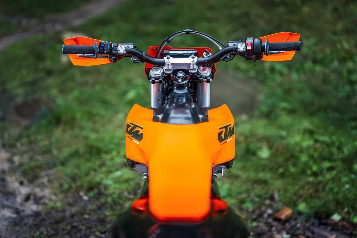 KTM Freeride E 2027, evoluzione tecnica e nuovi parametri prestazionali per l'elettrica da enduro (7)
