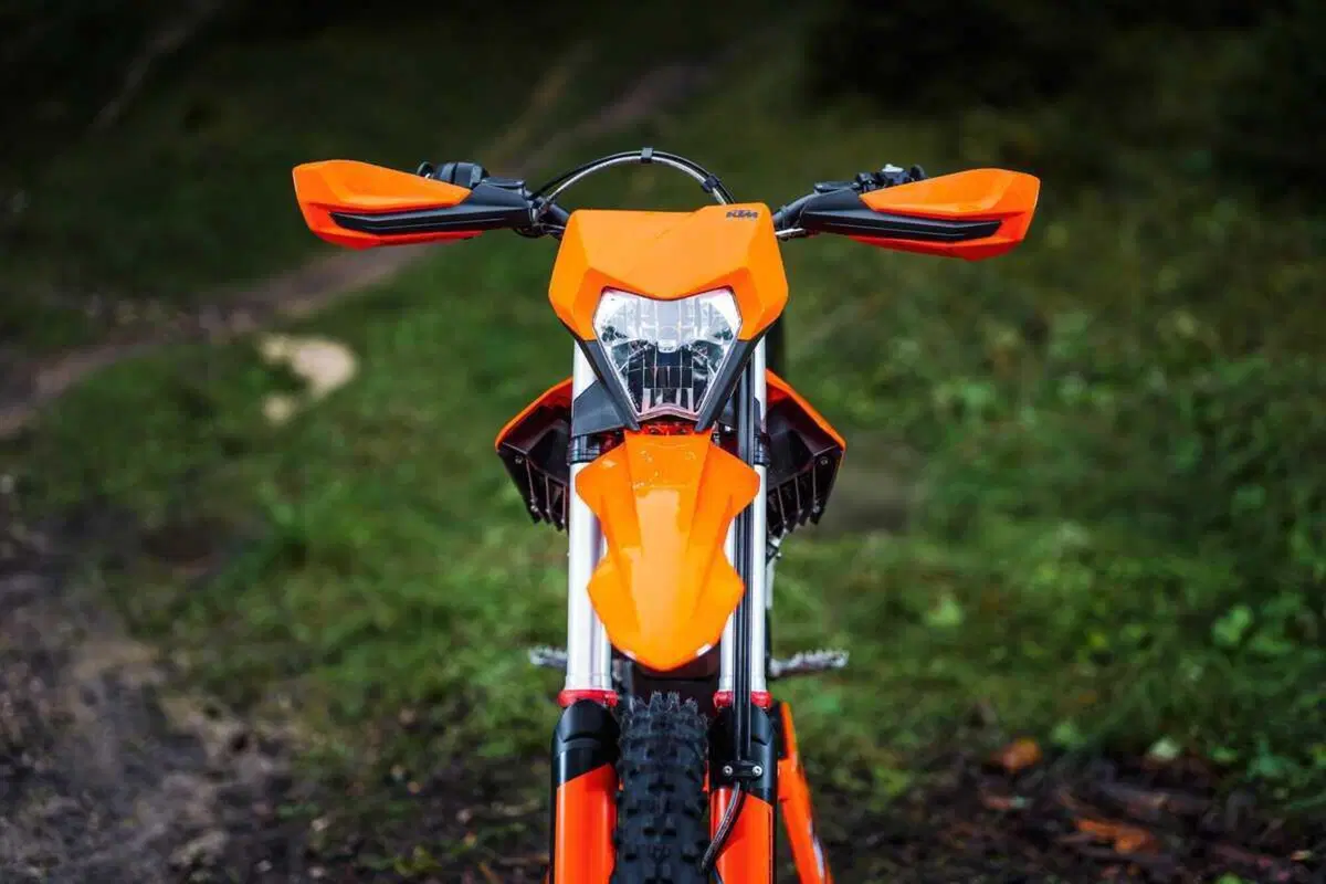 KTM Freeride E 2027, evoluzione tecnica e nuovi parametri prestazionali per l'elettrica da enduro (9)