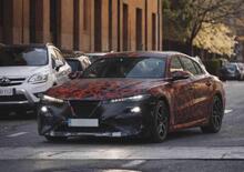 Le foto spia della nuova Alfa Romeo Giulia da Torino sono un falso: l'intelligenza artificiale inganna (quasi) tutti